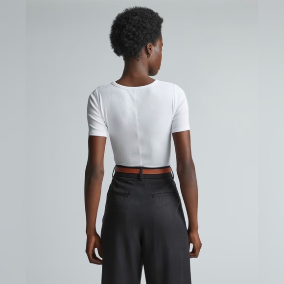 Everlane The Pima Micro-Rib Crew Tee in White NWT - Picture 2 of 7